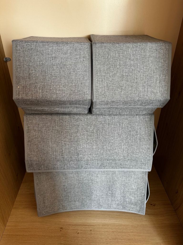 Storage baskets