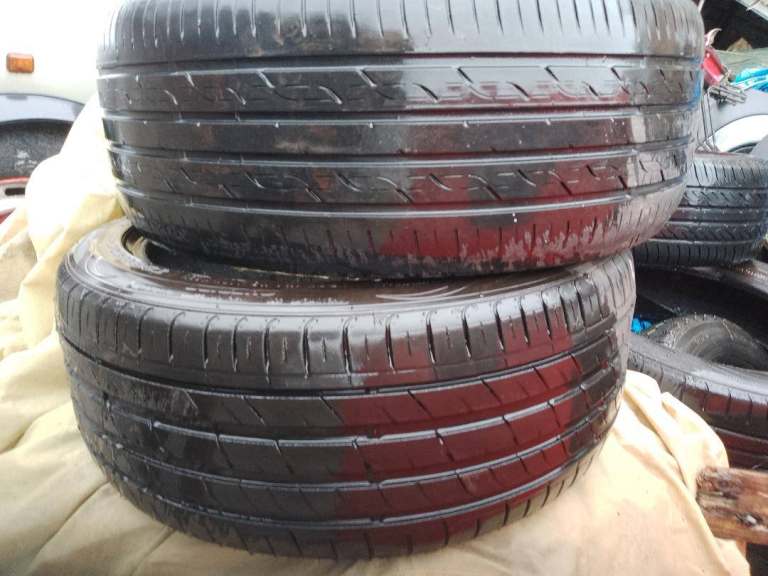 2 x 225 45 17 TYRES IN GOOD CONDITION