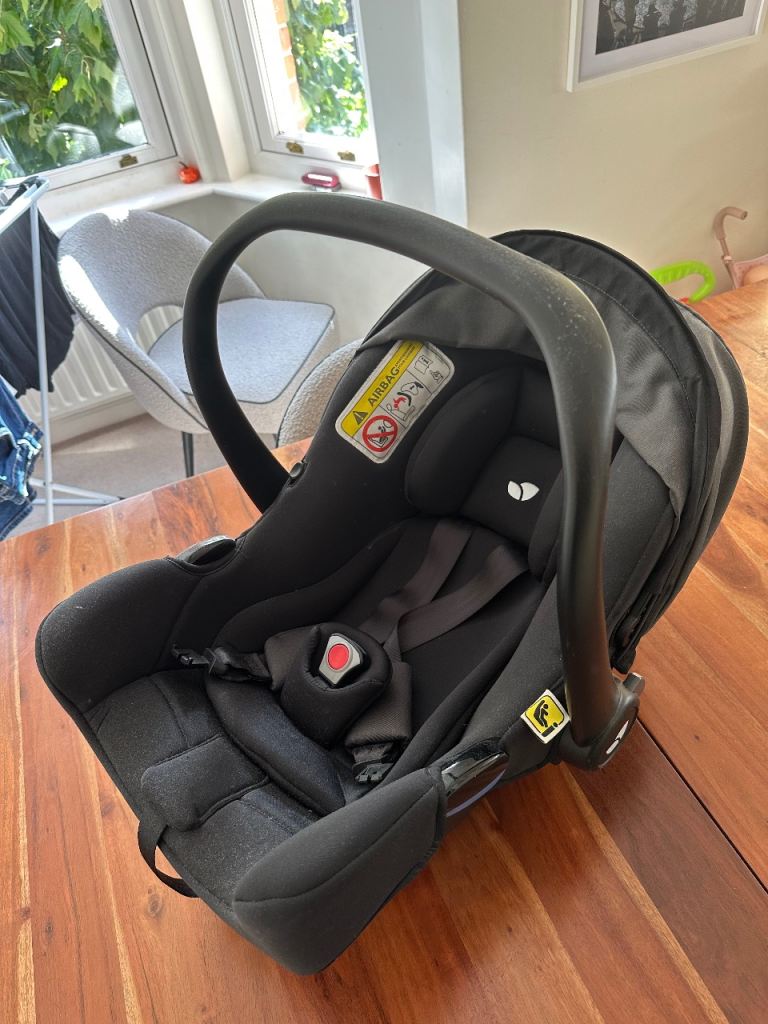 Joie i-Snug Infant Car Seat 0-13kg 40-75cm i-Size | Group 0+ | Black