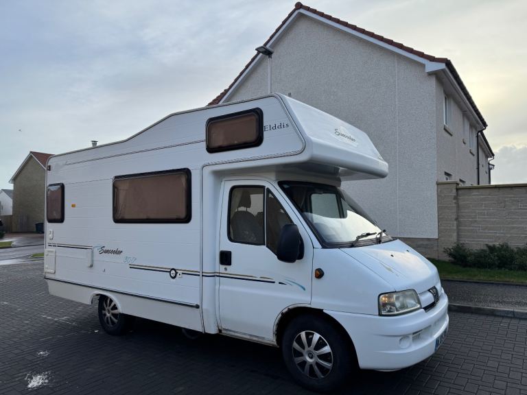 PEUGEOT BOXER MOTORHOME 4-5 BERTH 