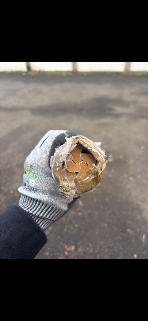 9 strips of 2.5m laminate beading white 