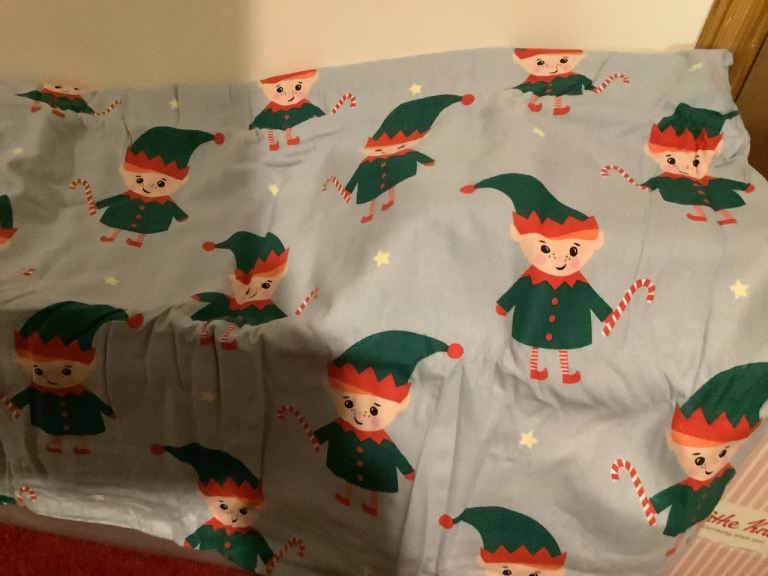 CHRISTMAS ELF DOUBLE DUVET SET IN NECKTIE ELF BAG