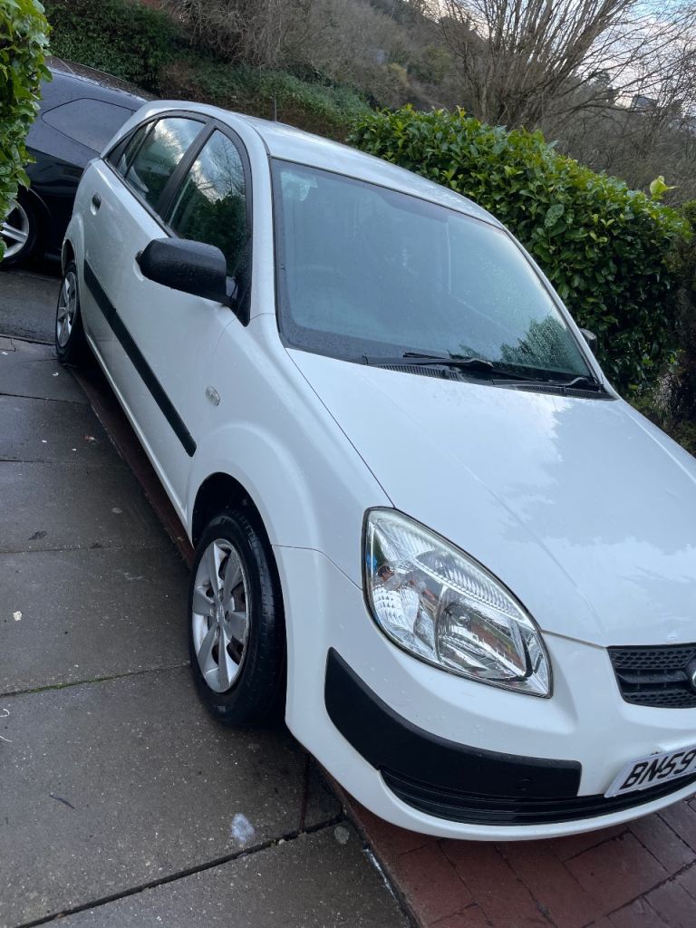 Kia, RIO, Hatchback, 2009, Manual, 1399 (cc), 5 doors