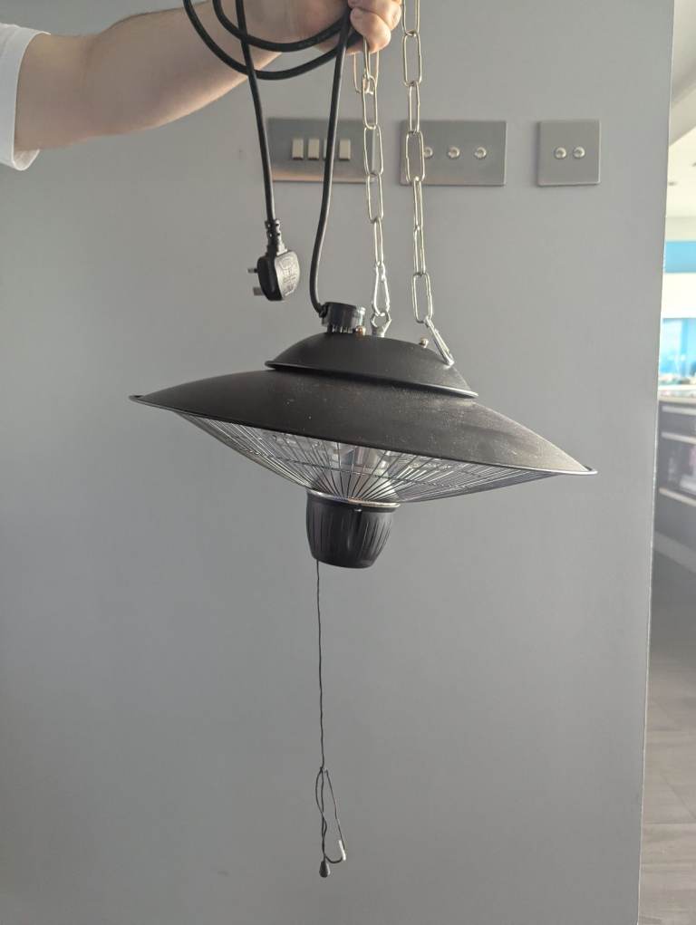 DONYER POWER 2000W Halogen Hanging Patio/Space Heater. Boxed. Excellent Condition