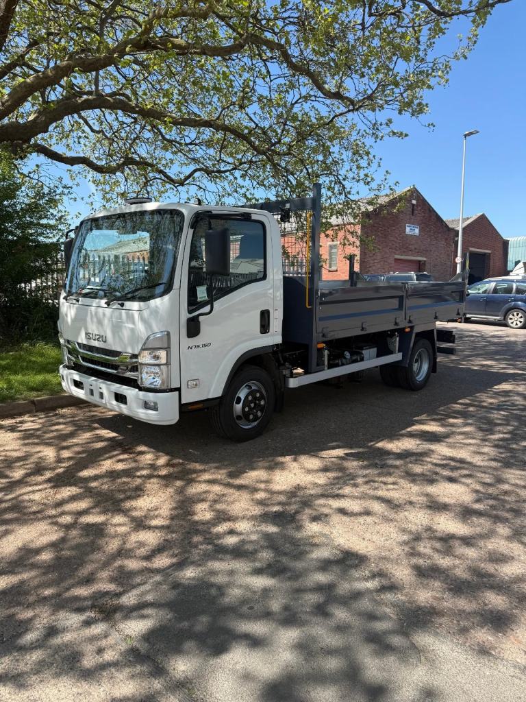 Isuzu N75.150 Tipper