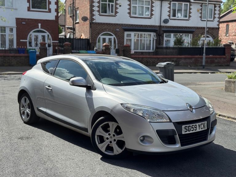 2009 Renault Megane 1.6 Dynamic Coupe Full MOT | HPI Clear | Low Tax