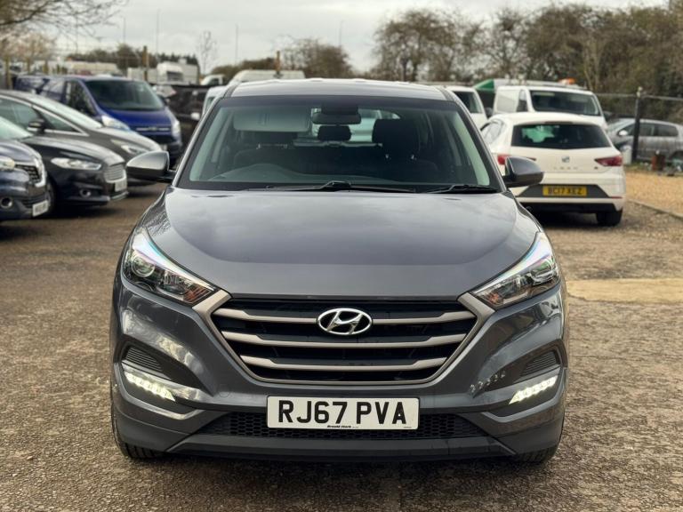 2018 Hyundai TUCSON 1.7 CRDi Blue Drive S 5dr 2WD ESTATE Diesel Manual