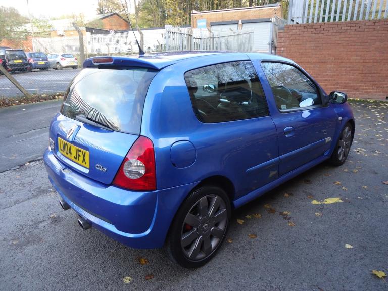 RENAULT CLIO 2.0 16v Renaultsport Blue Manual Petrol 2004