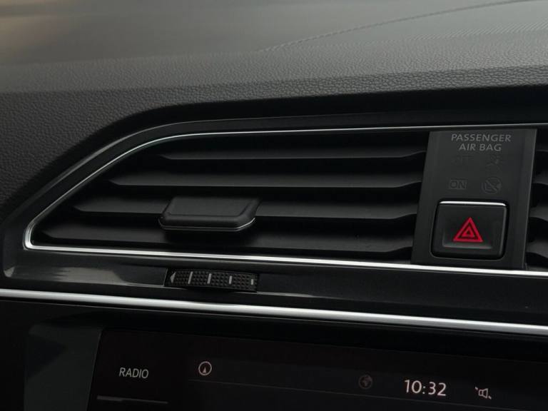 2017 Volkswagen Tiguan 2.0 TDi 150 SEL 5dr ESTATE DIESEL Manual