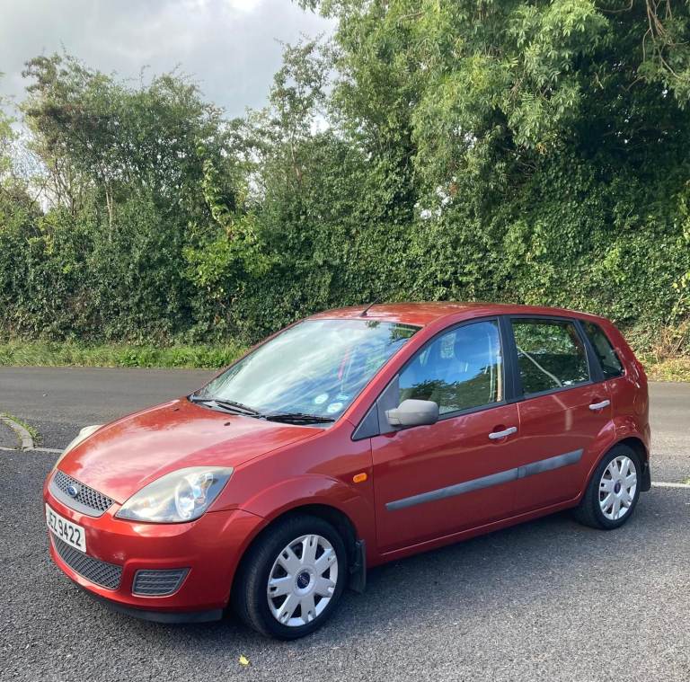 FOR SALE - 2006 Ford Fiesta 1.25 Style (5 Door) | Tango Red Metallic | 42k Miles