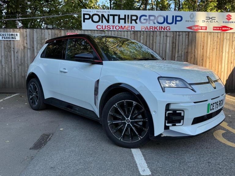 image for 2025 Renault 5 E-Tech electric urban range 40kWh iconic five Auto 5dr HATCHBACK Electric Automatic