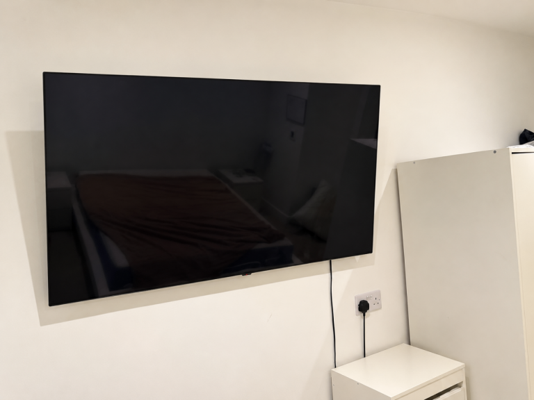 LG 55-inch B4 OLED Smart TV OLED55B42LA with Remote