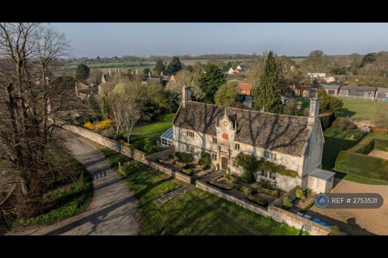 4 bedroom house in Weekley, Weekley, Kettering, NN16 (4 bed) (#2753531)