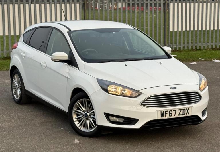 2017 Ford Focus 1.0T EcoBoost Zetec Edition Euro 6 (s/s) 5dr HATCHBACK Petrol Manual