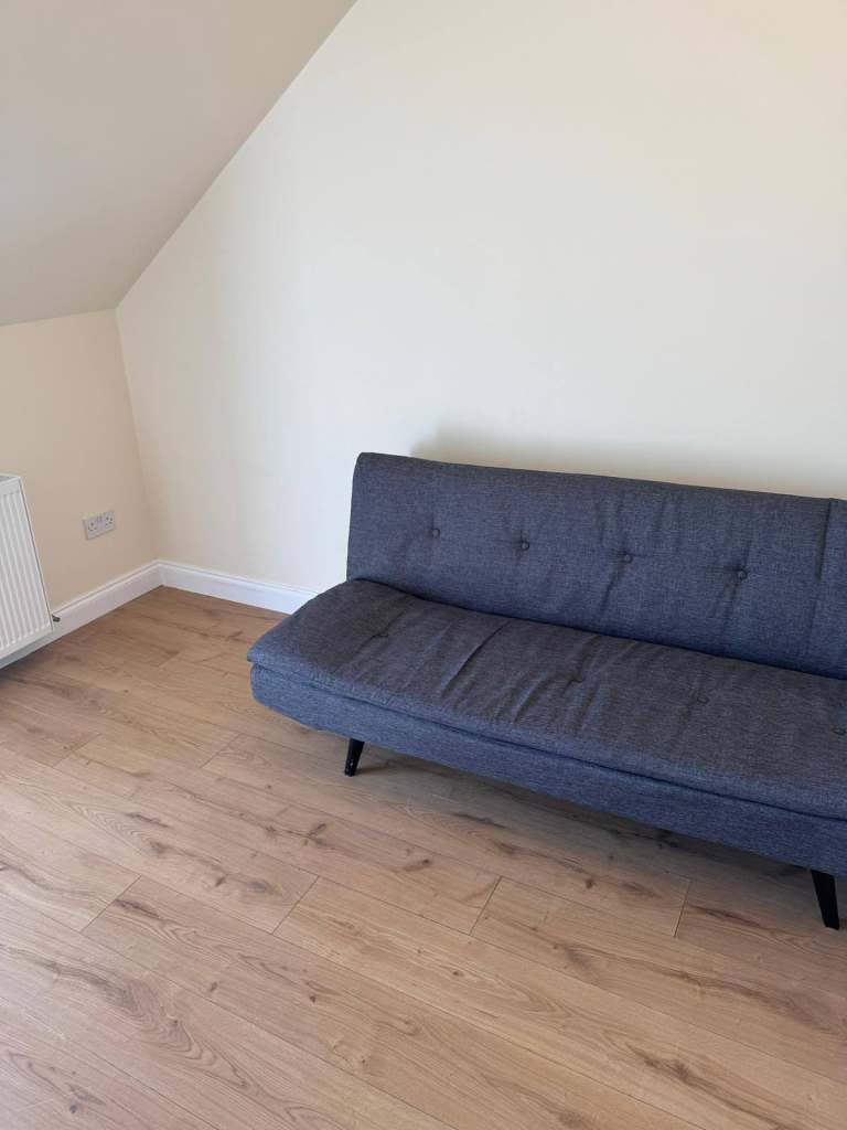 Bedsit in Cowdenbeath available 