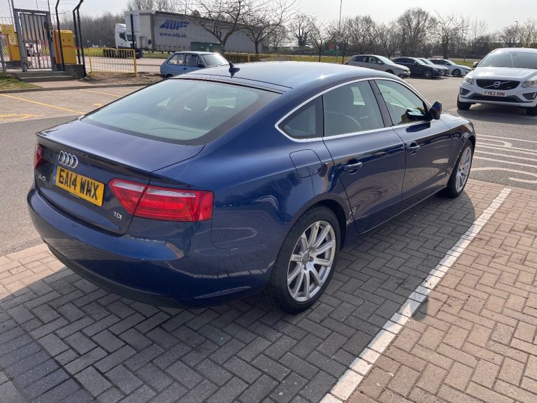 Audi, A5, Hatchback, 2014, Semi-Auto, 1968 (cc), 5 doors