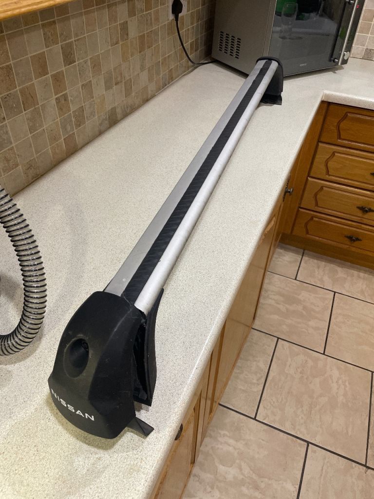 Official nissan roof bars 