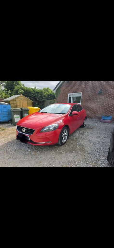 Volvo, V40, Hatchback, 2013, Manual, 1560 (cc), 5 doors