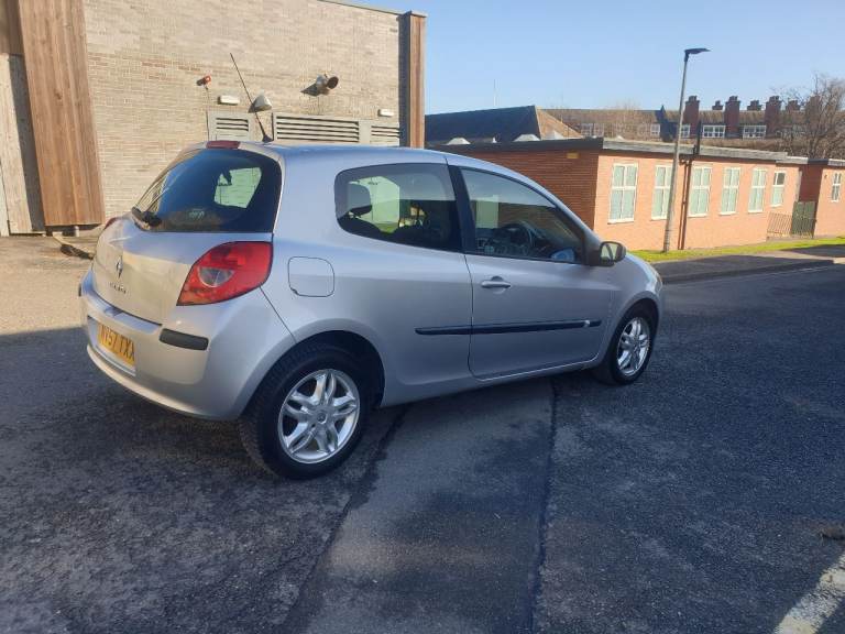 Renault, CLIO, Mot, 2 keys, Drives Excellent