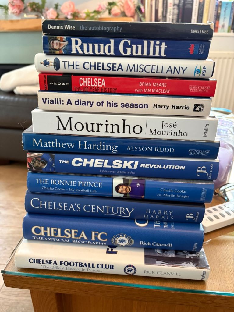 Chelsea FC 12 Book Bundle