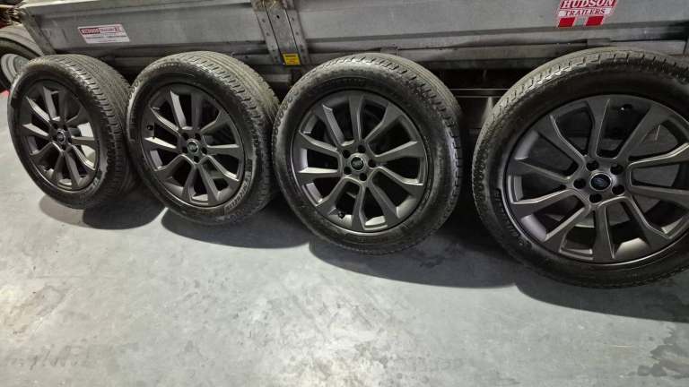Range rover sport alloys and tyres
