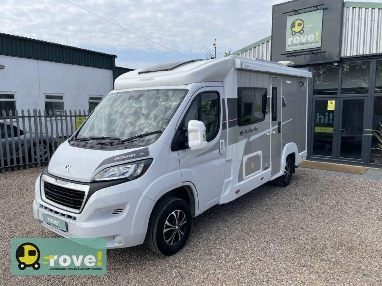 Elddis Majestic 105 2 Berth 2 Belt End Washroom Motorhome  3300KG