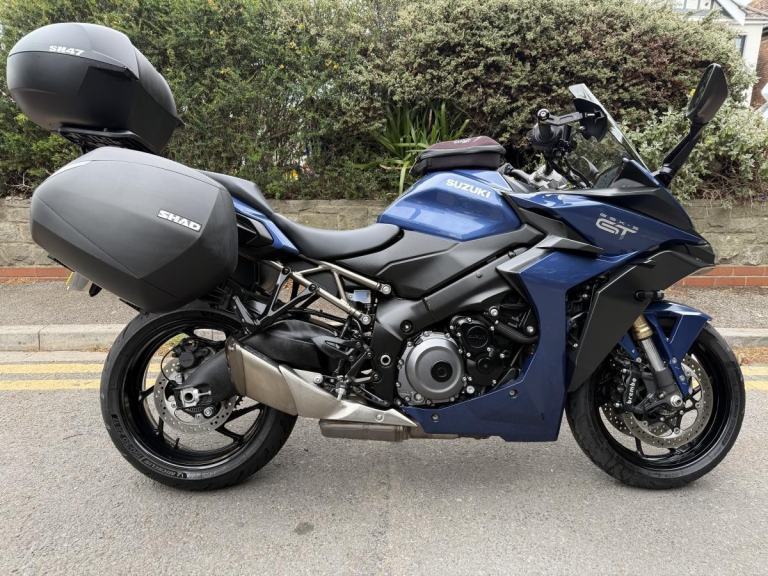 SUZUKI GSX-S1000GT 2022