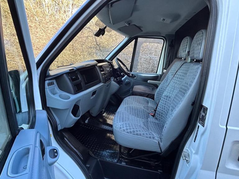 2014 Ford Transit Low Roof Van TDCi 100ps PANEL VAN Diesel Manual