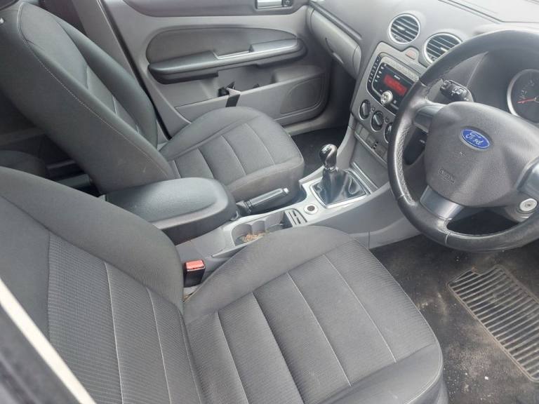 2009 Ford Focus 1.6 Titanium Hatchback 5dr Petrol Manual (159 g/km, 99 bhp) Hatchback Petrol Manual - Image 7