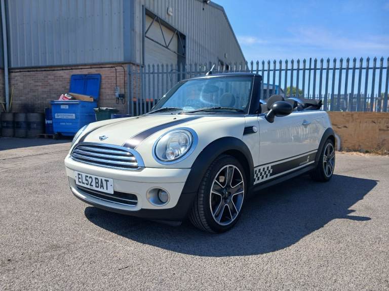 Mini, CONVERTIBLE, Convertible, 2010, Manual, 1598 (cc), 2 doors