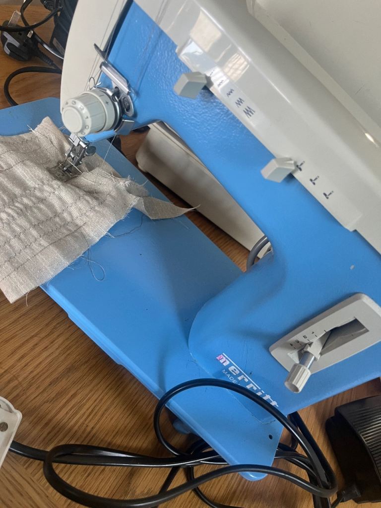 Sewing machine 