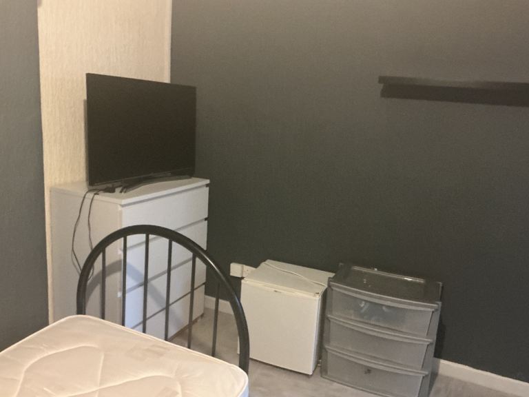 Room in shared house