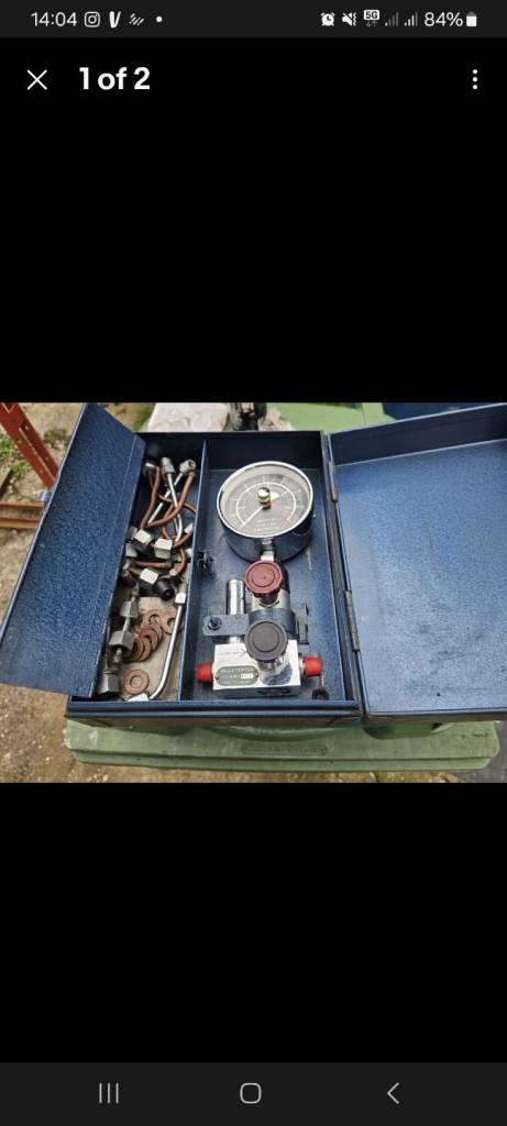 Diesel injector tester for trucks