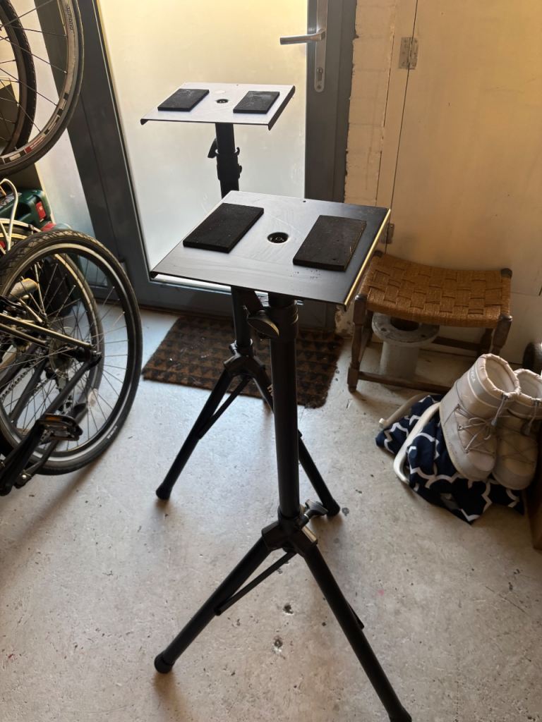 Studio Monitor Stand (Pair)