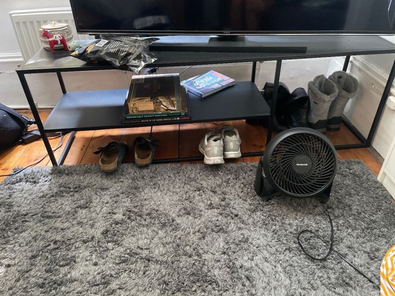 Free tv stand 