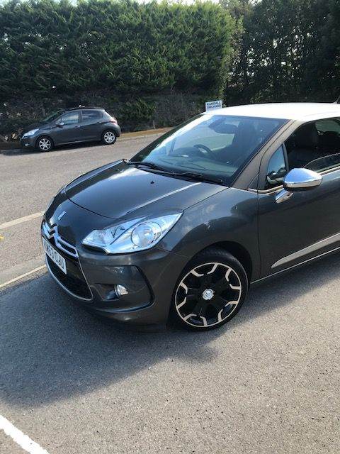 Citroen, DS3, Hatchback, 2014, Manual, 1560 (cc), 3 doors