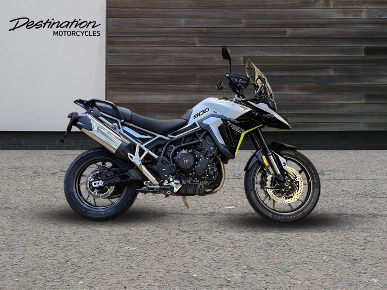 2025 Triumph Tiger 900 GT PRO STANDARD TWIN COLOUR Petrol black 6 Speed