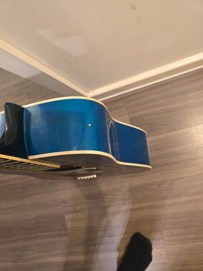 Guitar - Aria AW-20 BLS 