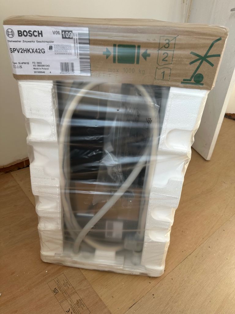 BRAND NEW Sell Bosch series 2 slimline dishwasher