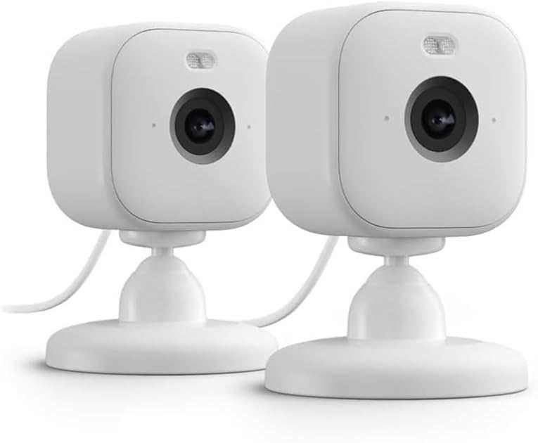 New Blink Mini 2 Smart Security Cameras built-in spotlight, two-way audio, motion detection, Alexa