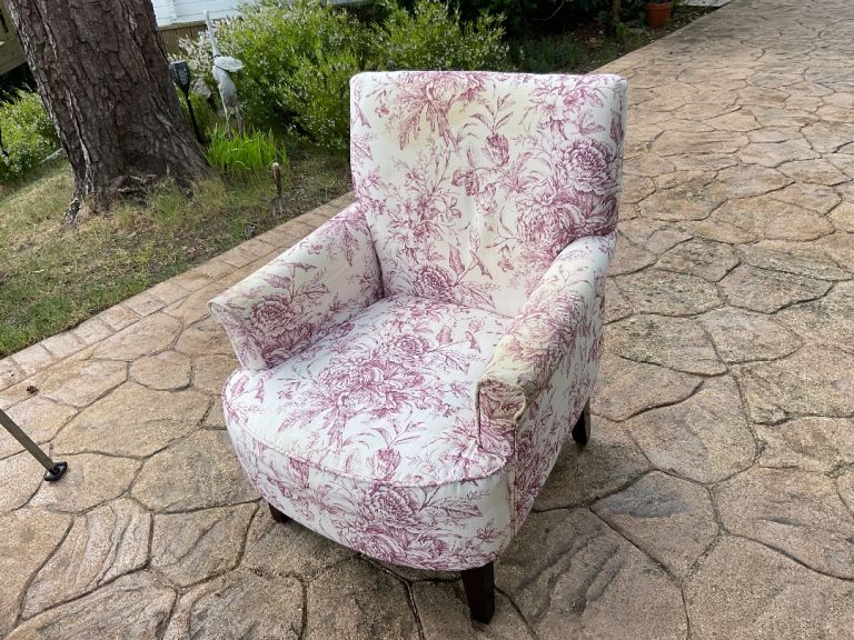 Floral Pattern Armchair – White and Pink, Fair Condition