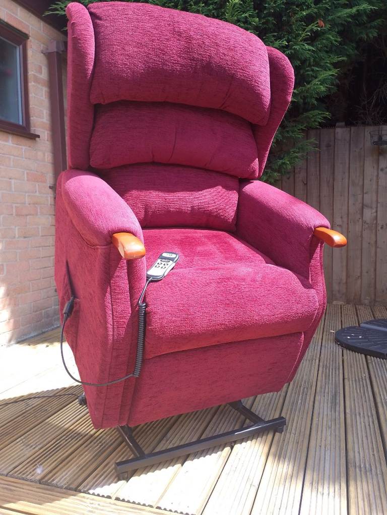 HSL Aysgarth Dual Motor Electric Riser Recliner Armchair Red Fabric