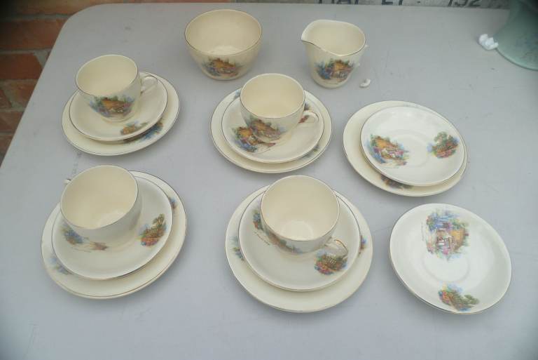 Beswick England The somerset cottage marie  Part  tea service    
