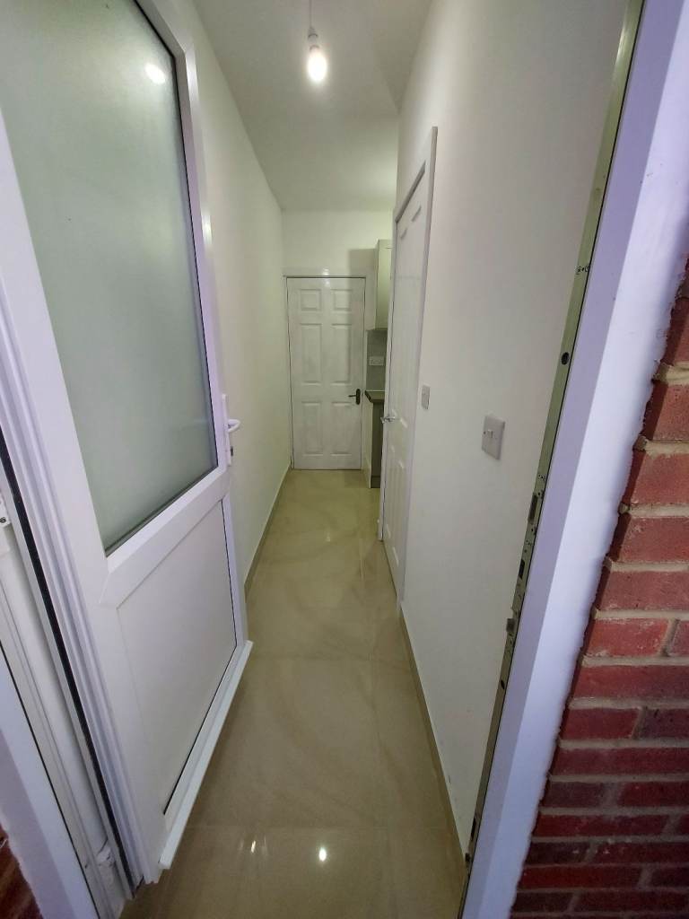 Studio apartment 