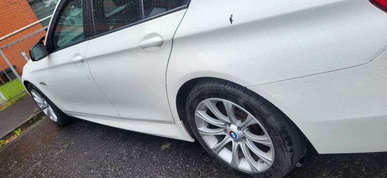 BMW, 5 SERIES, Saloon, 2011, Manual, 1995 (cc), 4 doors