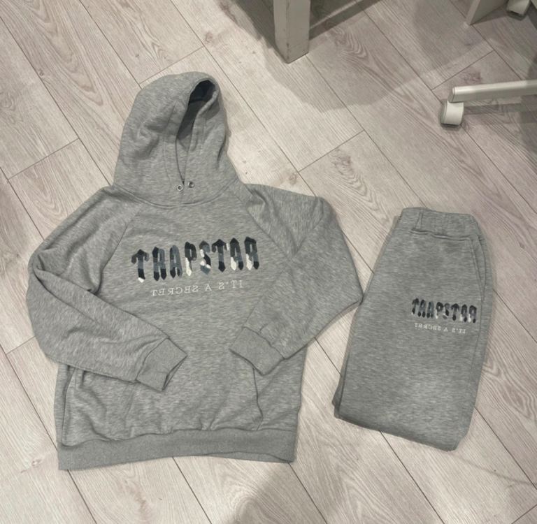 Trapstar Grey Hoodie and Joggers Set – Good Condition