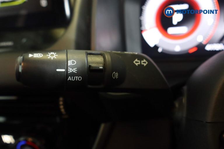 2022 Nissan Qashqai 1.3 DiG-T MH 158 N-Connecta 5dr Xtronic HATCHBACK PETROL Automatic