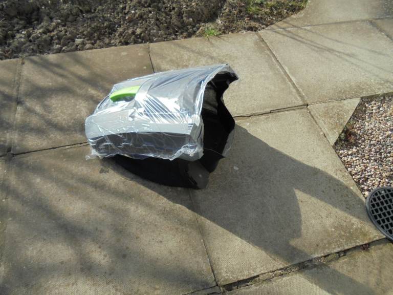 Gtech lawn mower CLM001