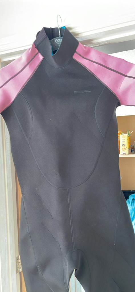 Women’s wetsuit 