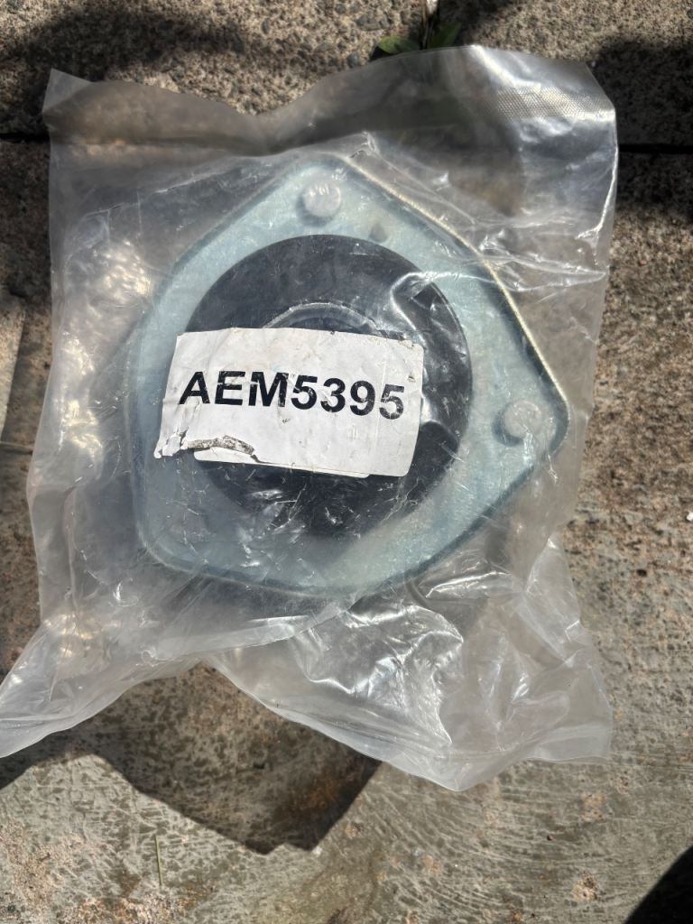 Brand New BMW Front Suspension Top Strut Mount